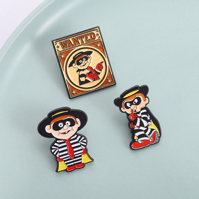 Zestaw emaliowanych przypinek  – Collectible Vintage Brooches recenzja i cena